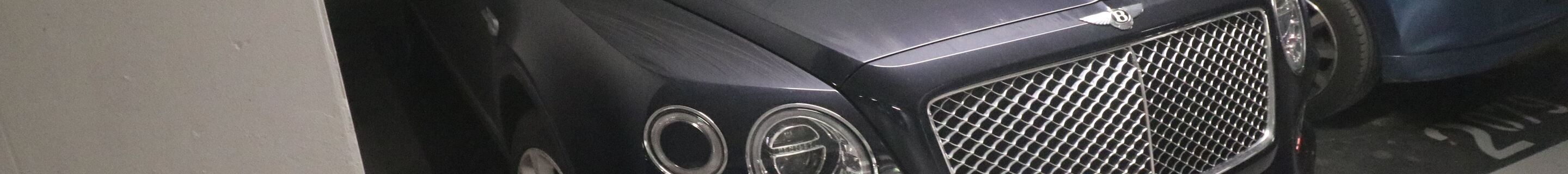 Bentley Bentayga V8