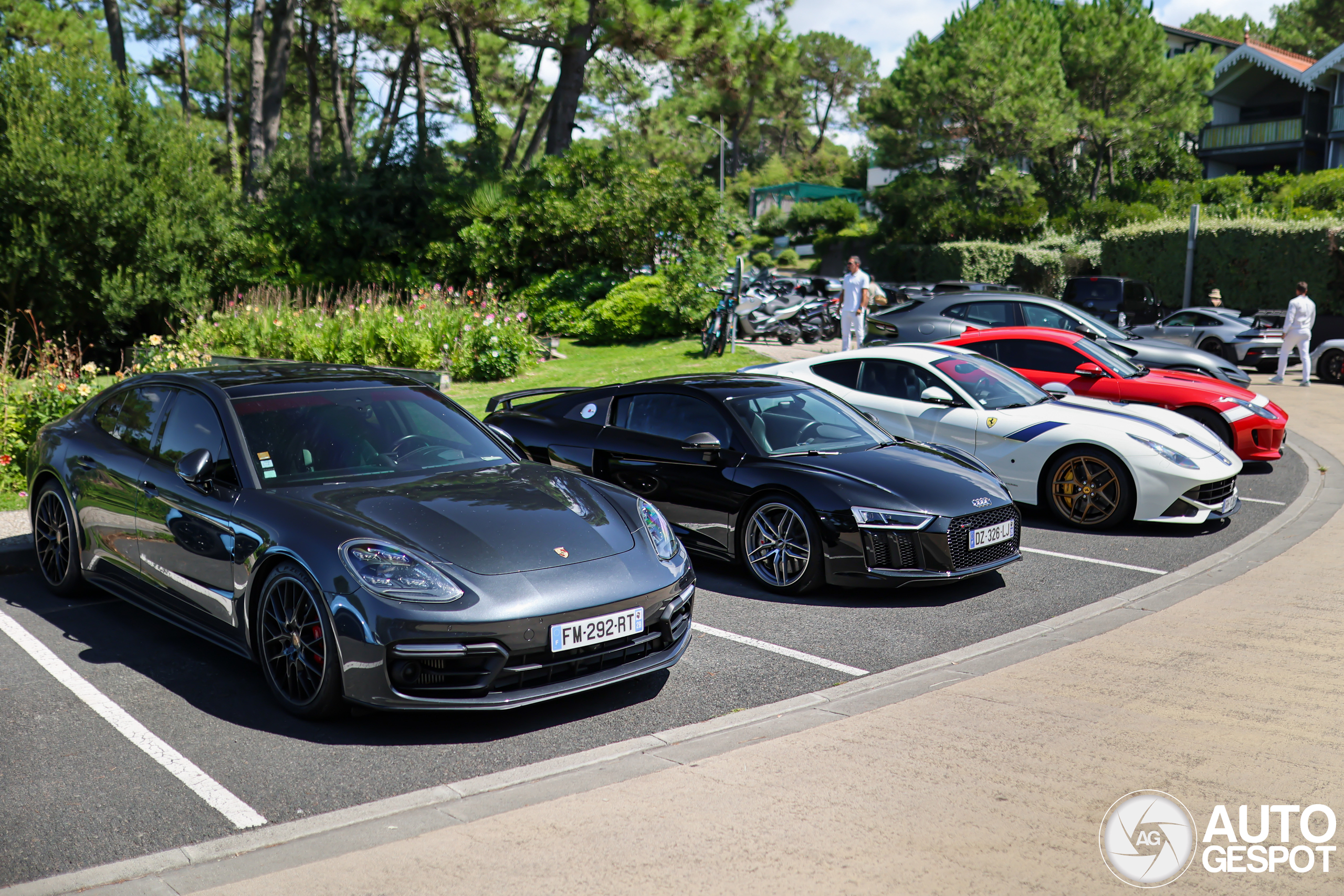 Porsche 971 Panamera GTS MkI