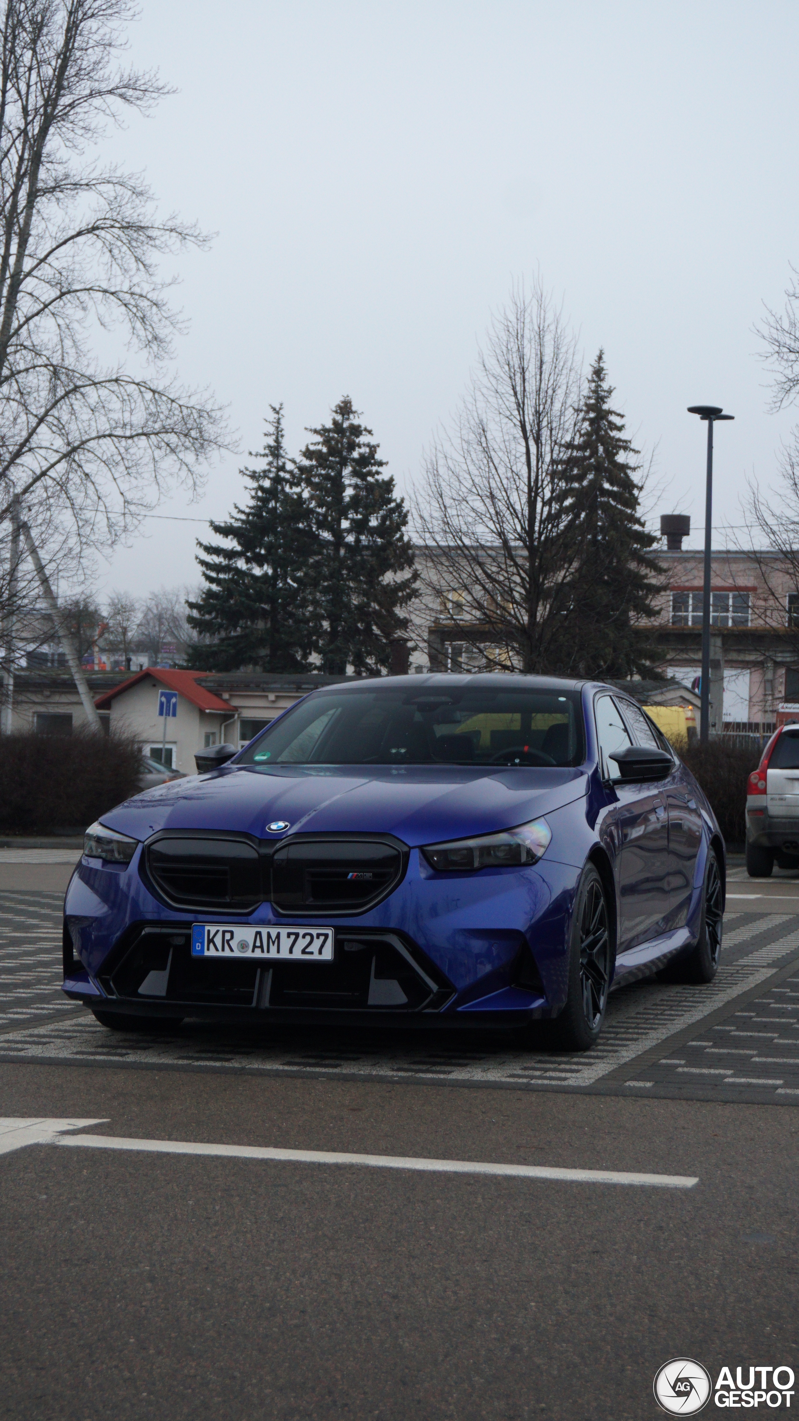 BMW M5 G90