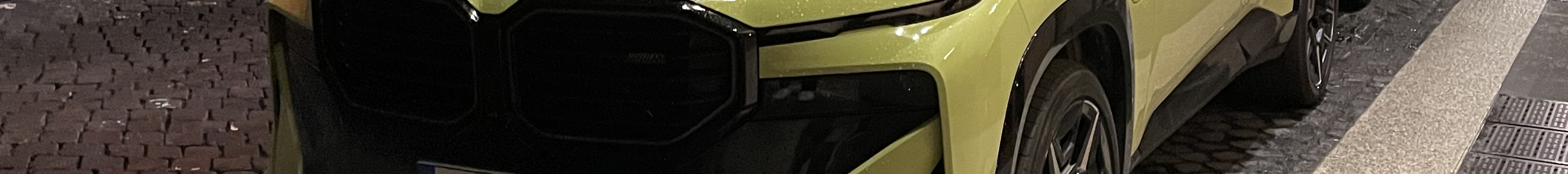 BMW XM G09
