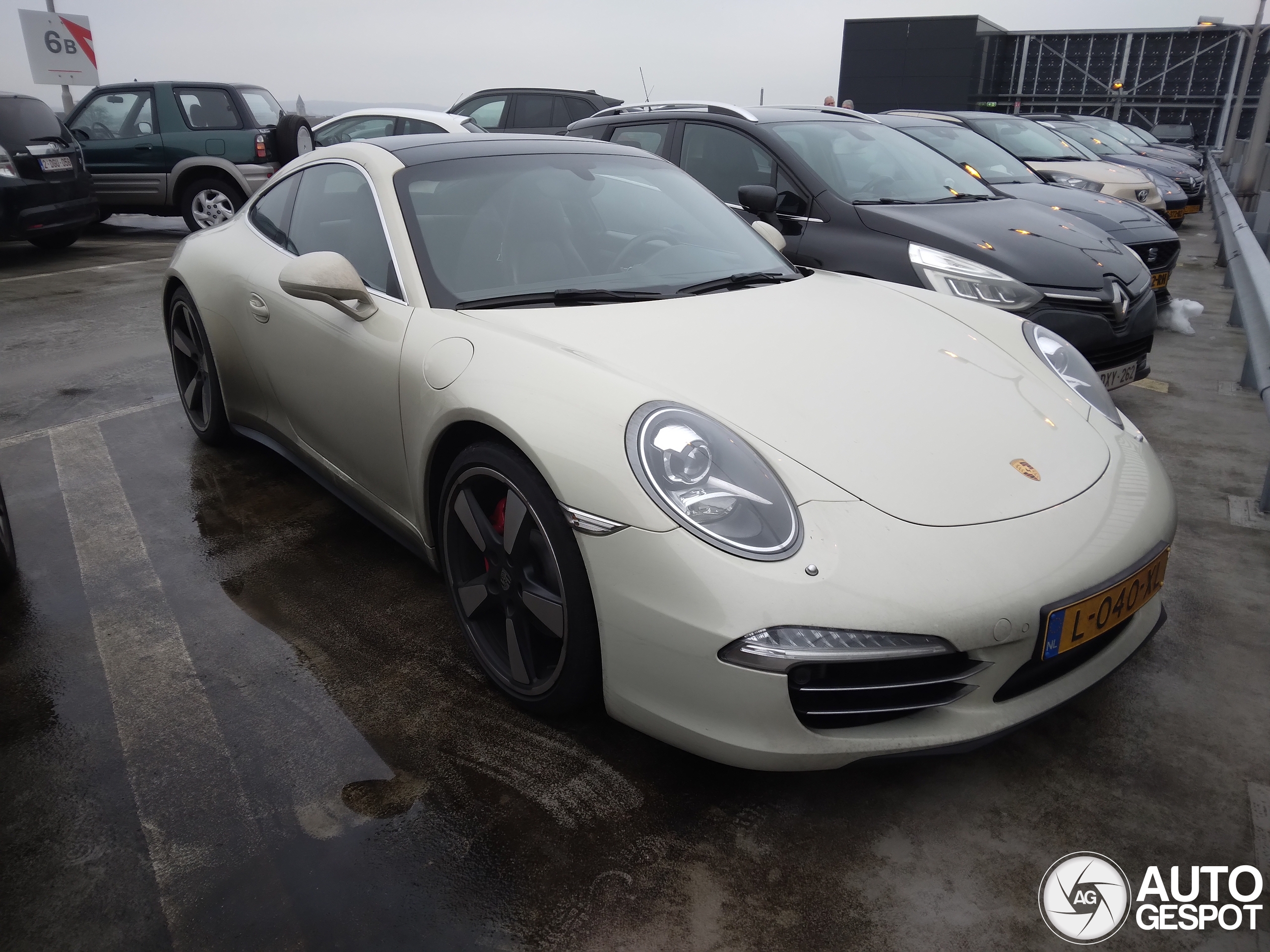 Porsche 991 50th Anniversary Edition