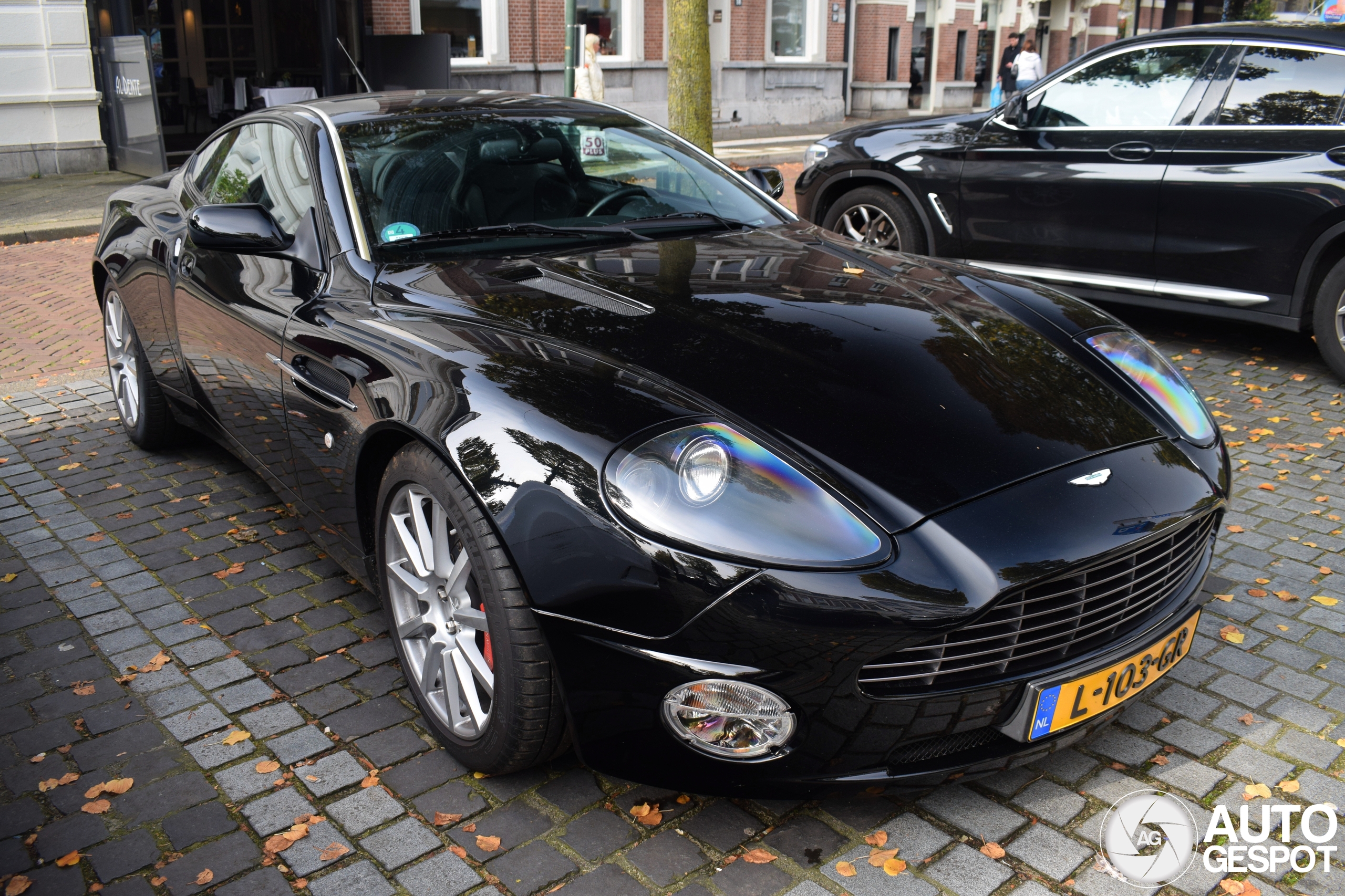 Aston Martin Vanquish S Ultimate Edition