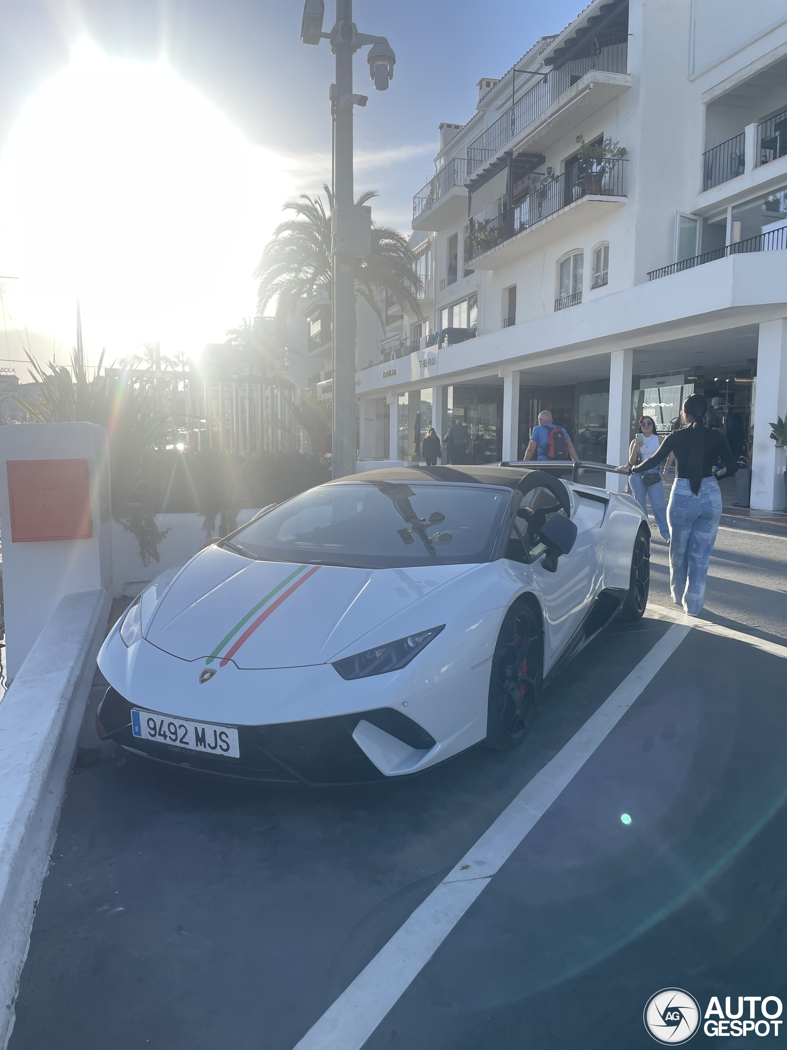 Lamborghini Huracán LP640-4 Performante Spyder