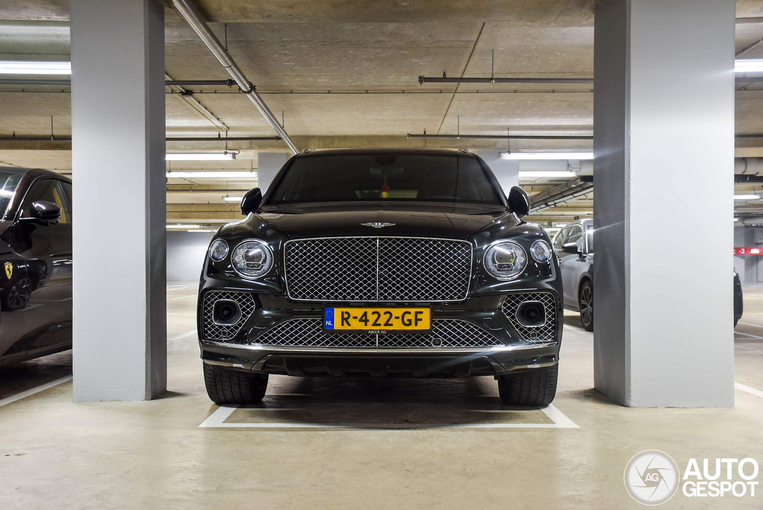 Bentley Bentayga V8 2021