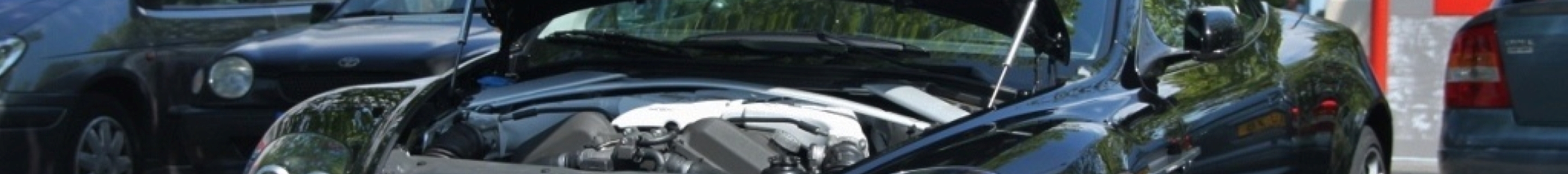 Aston Martin DBS Volante