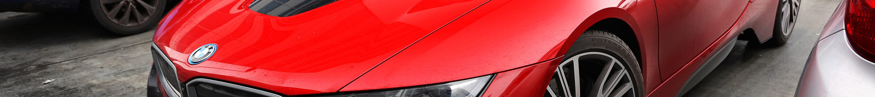 BMW i8 Protonic Red Edition