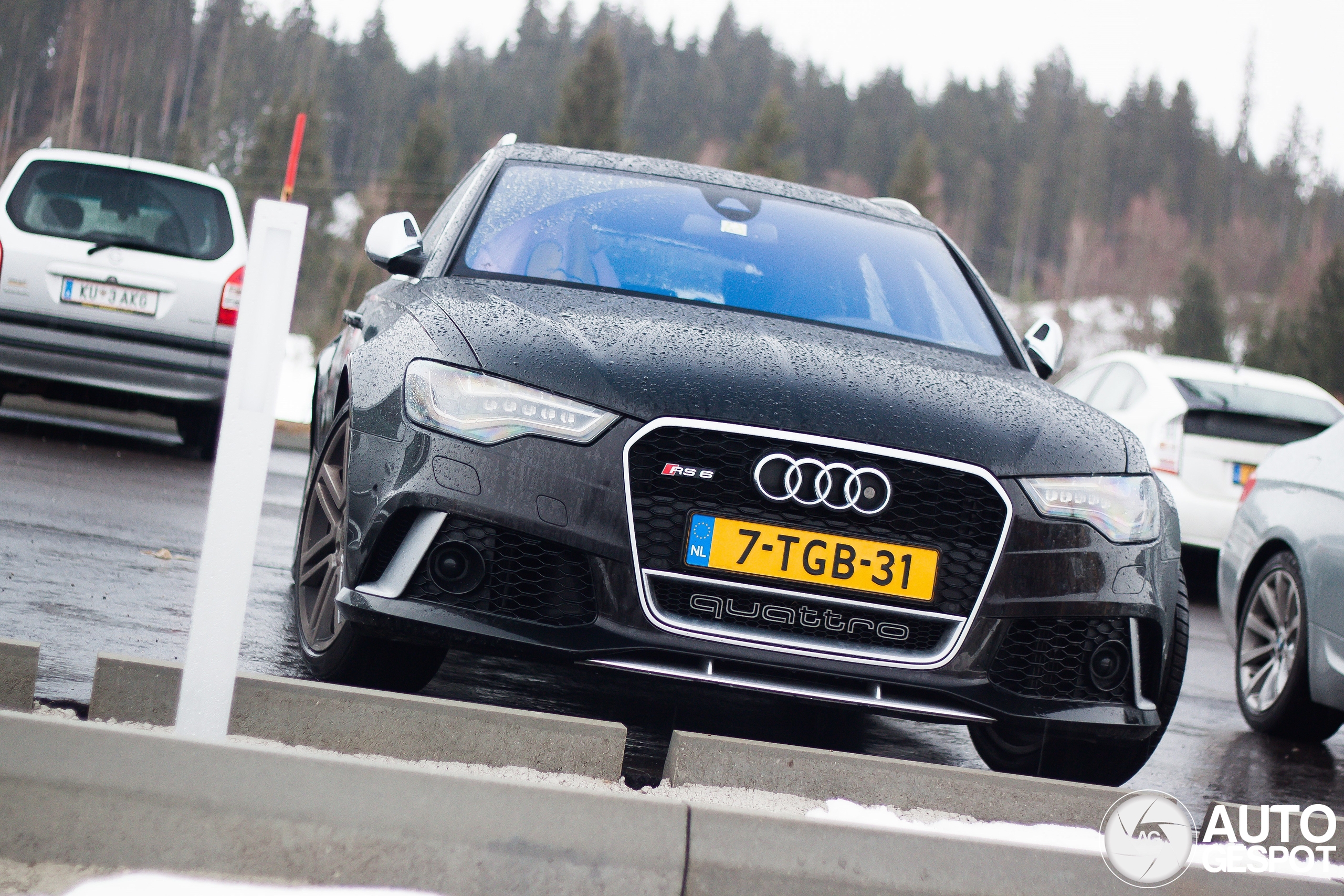 Audi RS6 Avant C7