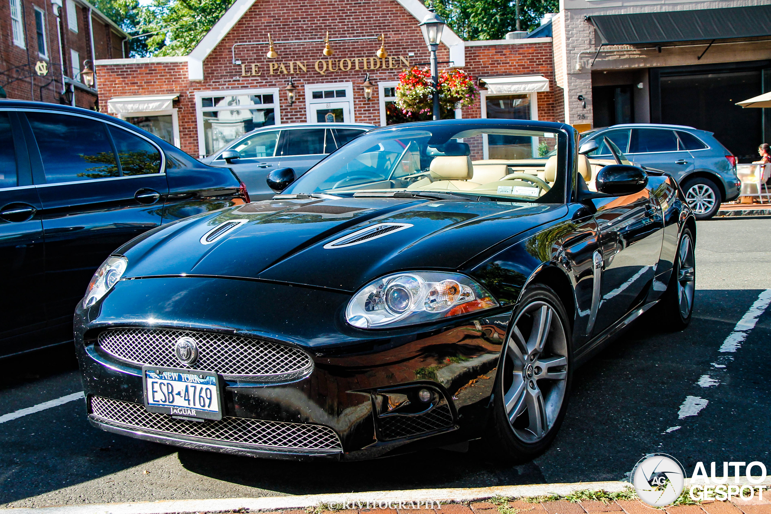 Jaguar XKR Convertible 2006