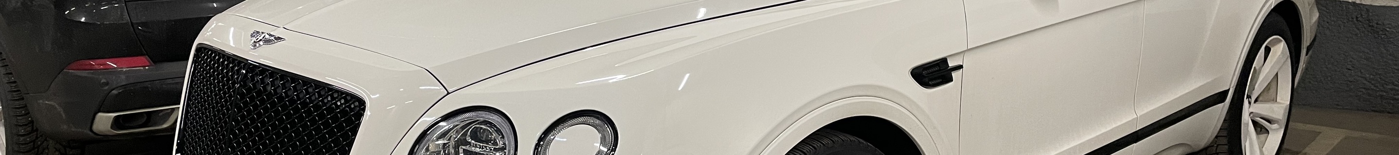 Bentley Bentayga Hybrid