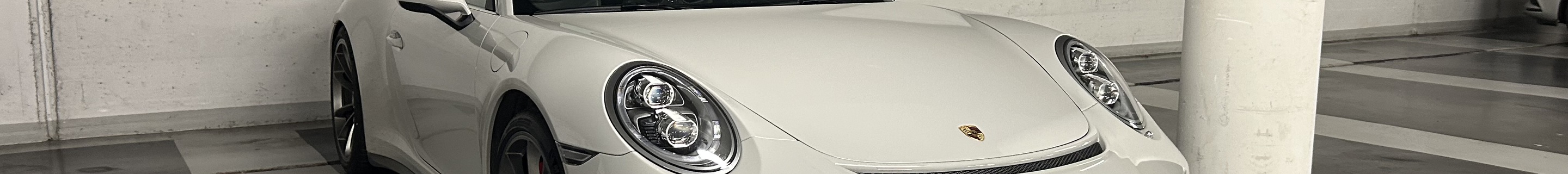 Porsche 991 GT3 Touring