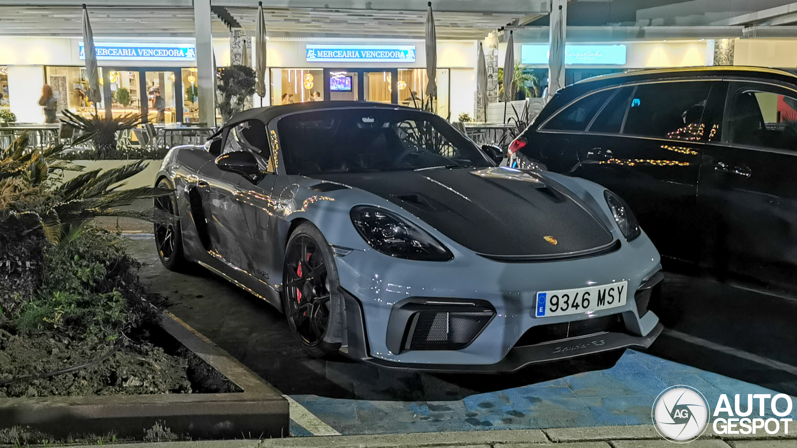 Porsche 718 Spyder RS Weissach Package