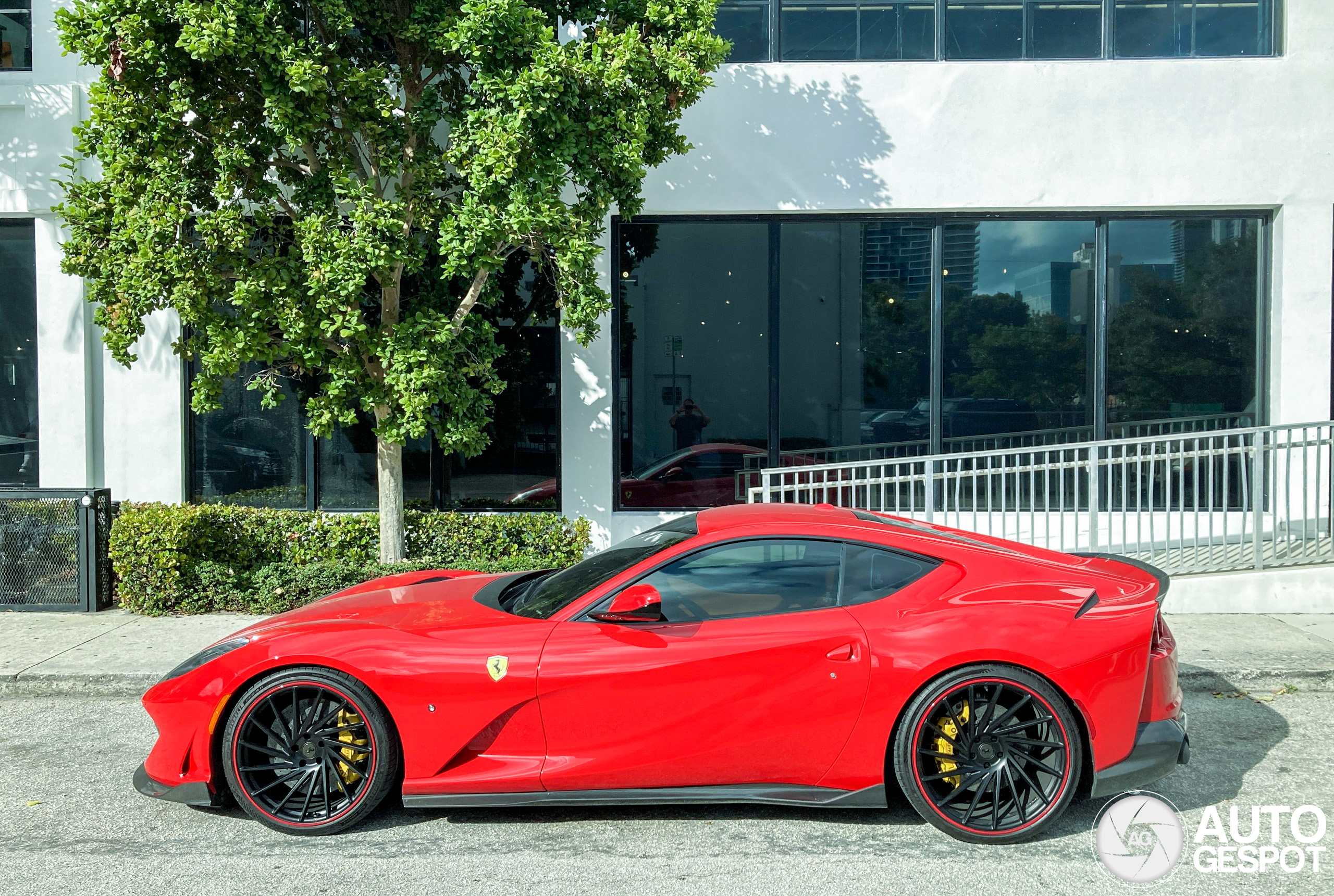 Ferrari 812 Superfast Novitec Rosso