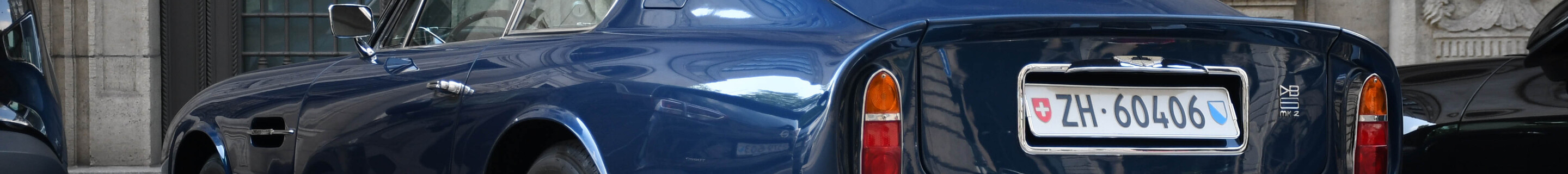 Aston Martin DB6 Vantage MKII