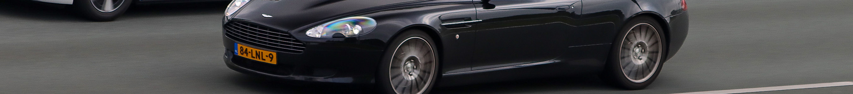 Aston Martin DB9 Volante