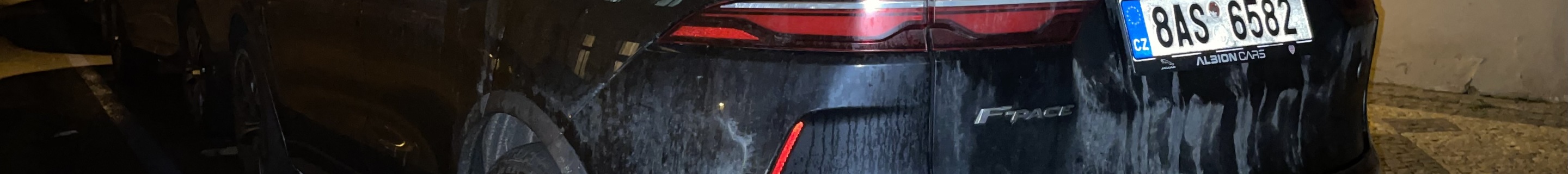 Jaguar F-PACE SVR 2021