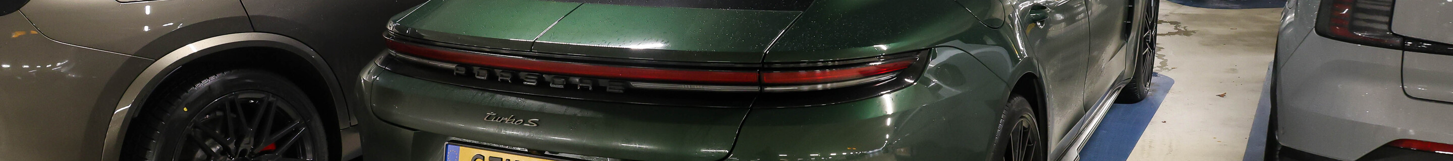 Porsche 972 Panamera Turbo S E-Hybrid