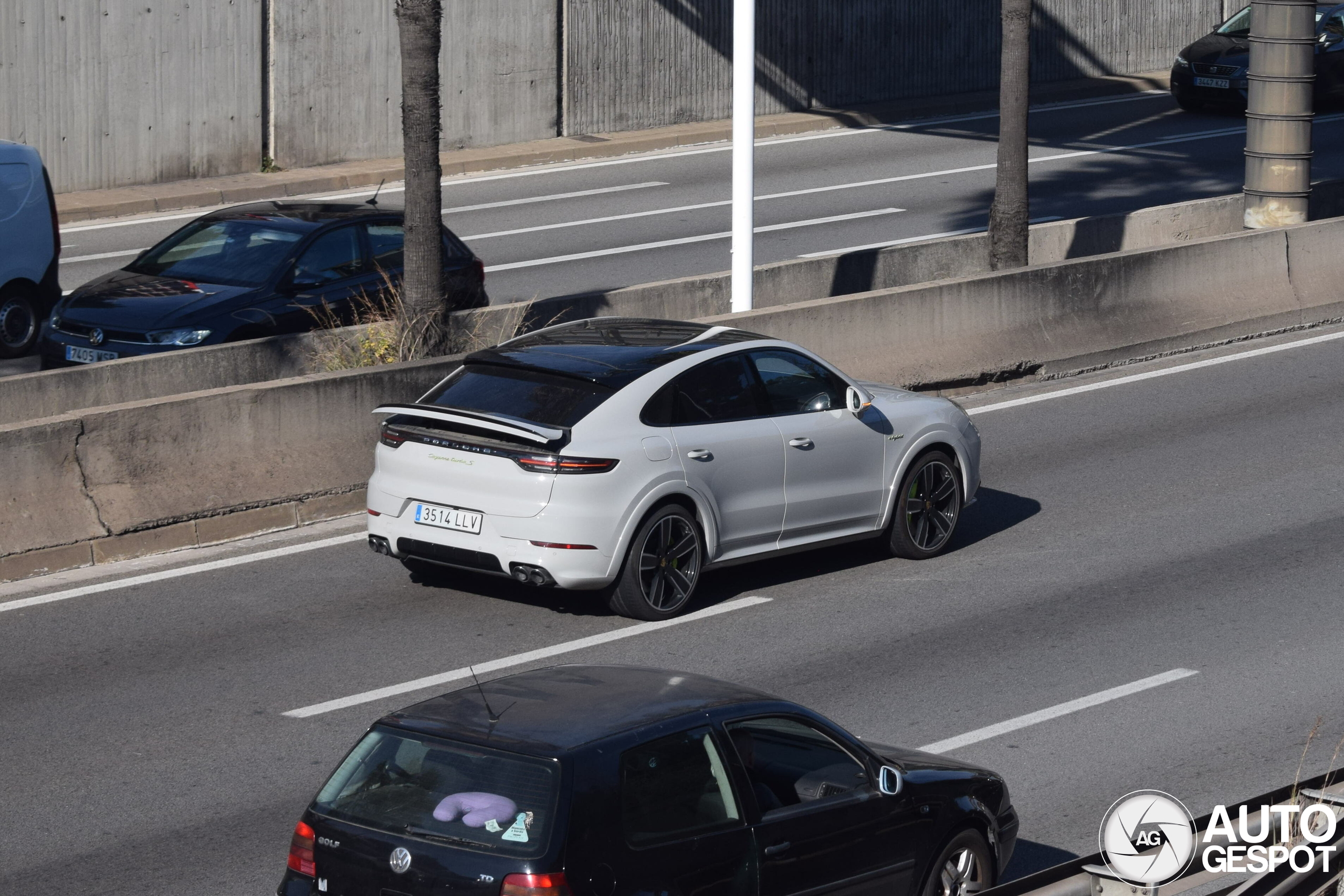 Hatch Kit | PORSCHE CAYENNE COUPE S 2020 Hatch Kit | PORSCHE CAYENNE COUPE S 2020