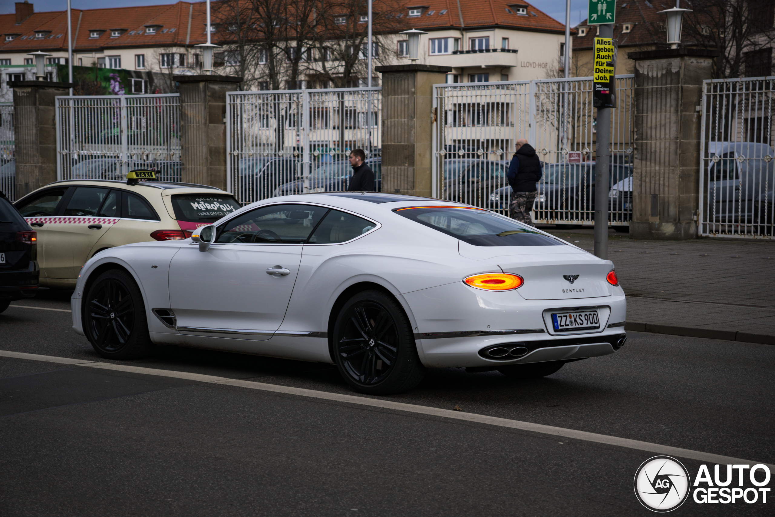 Bentley Continental GT V8 2020
