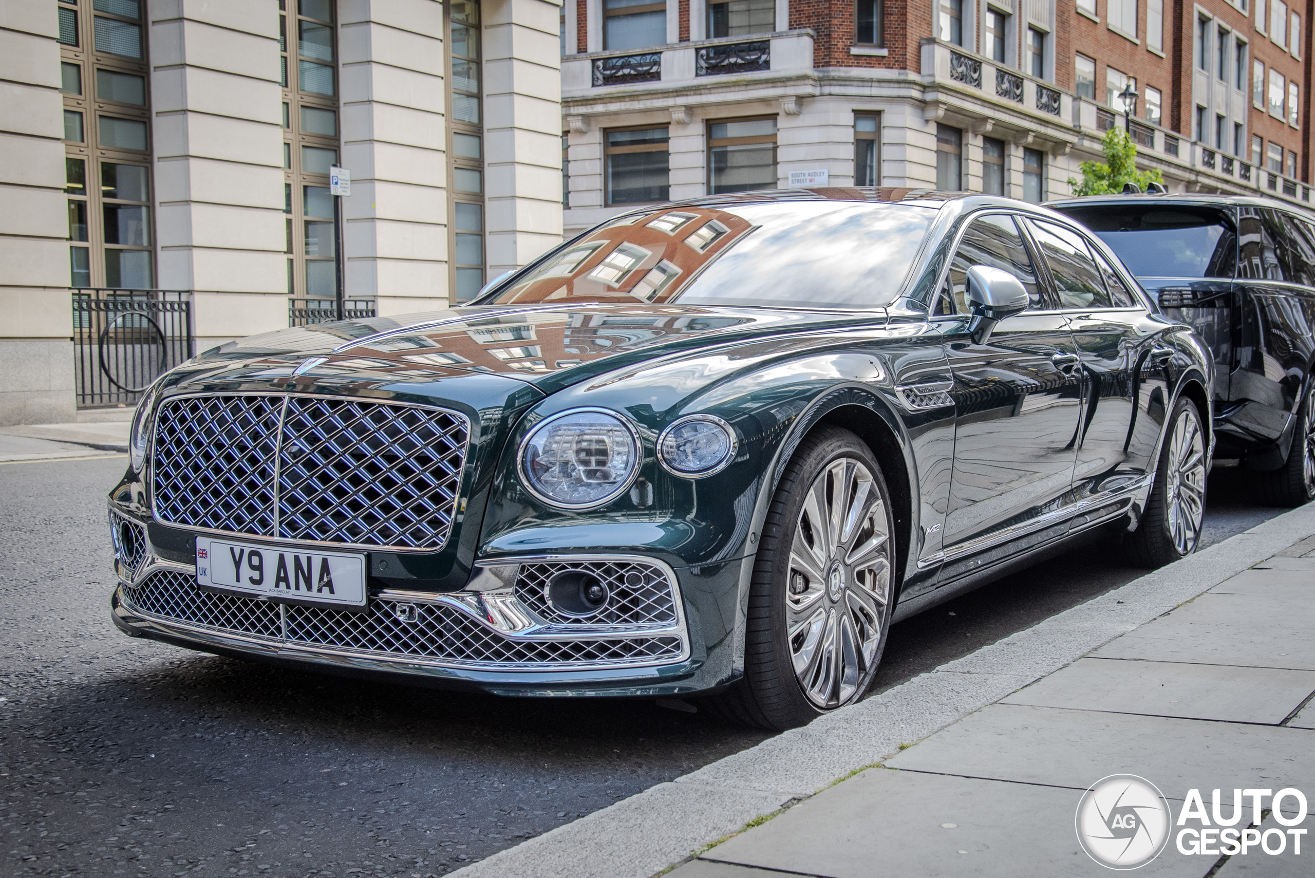 Bentley Flying Spur W12 2022 Mulliner