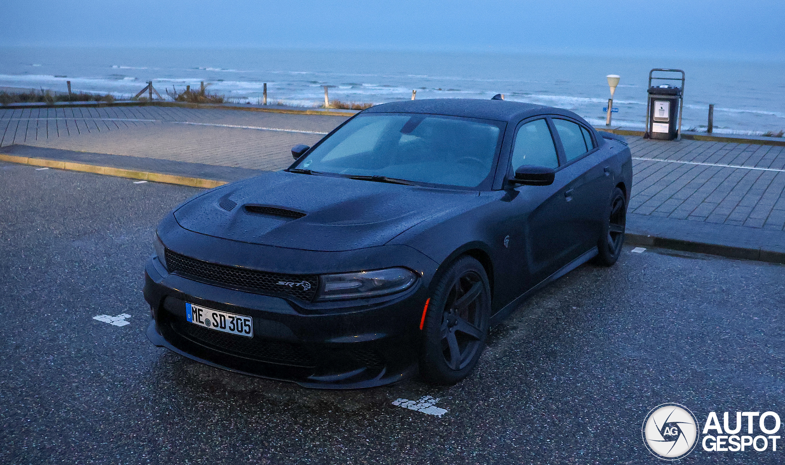 Dodge Charger SRT Hellcat