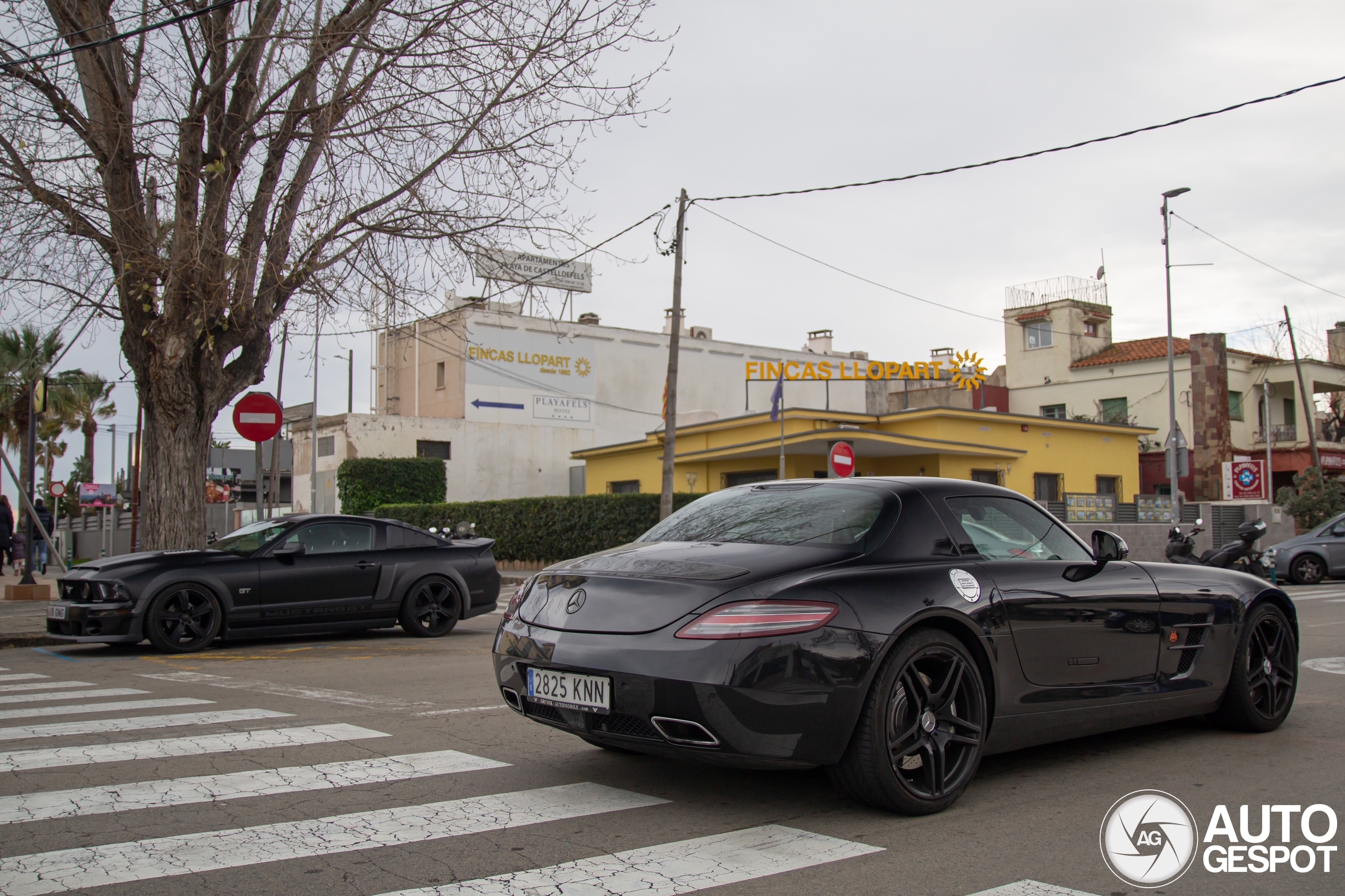 Mercedes-Benz SLS AMG