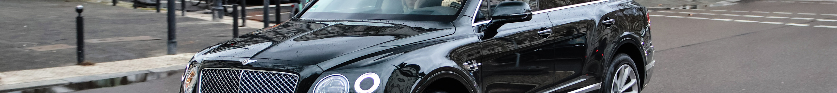Bentley Bentayga V8