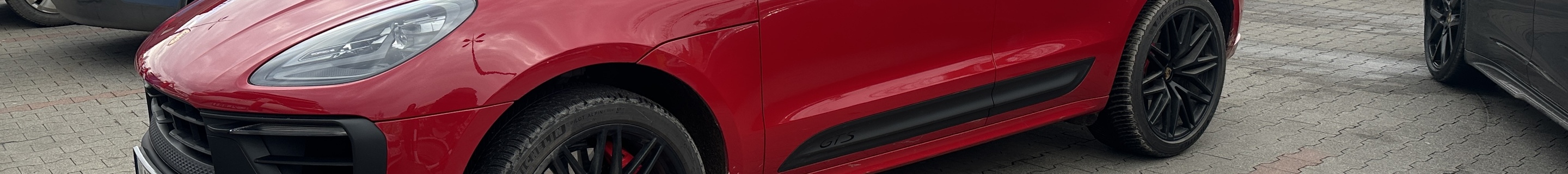 Porsche 95B Macan GTS MkIII