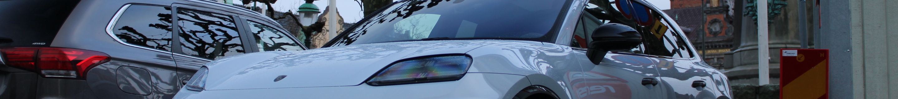 Porsche Macan EV Turbo