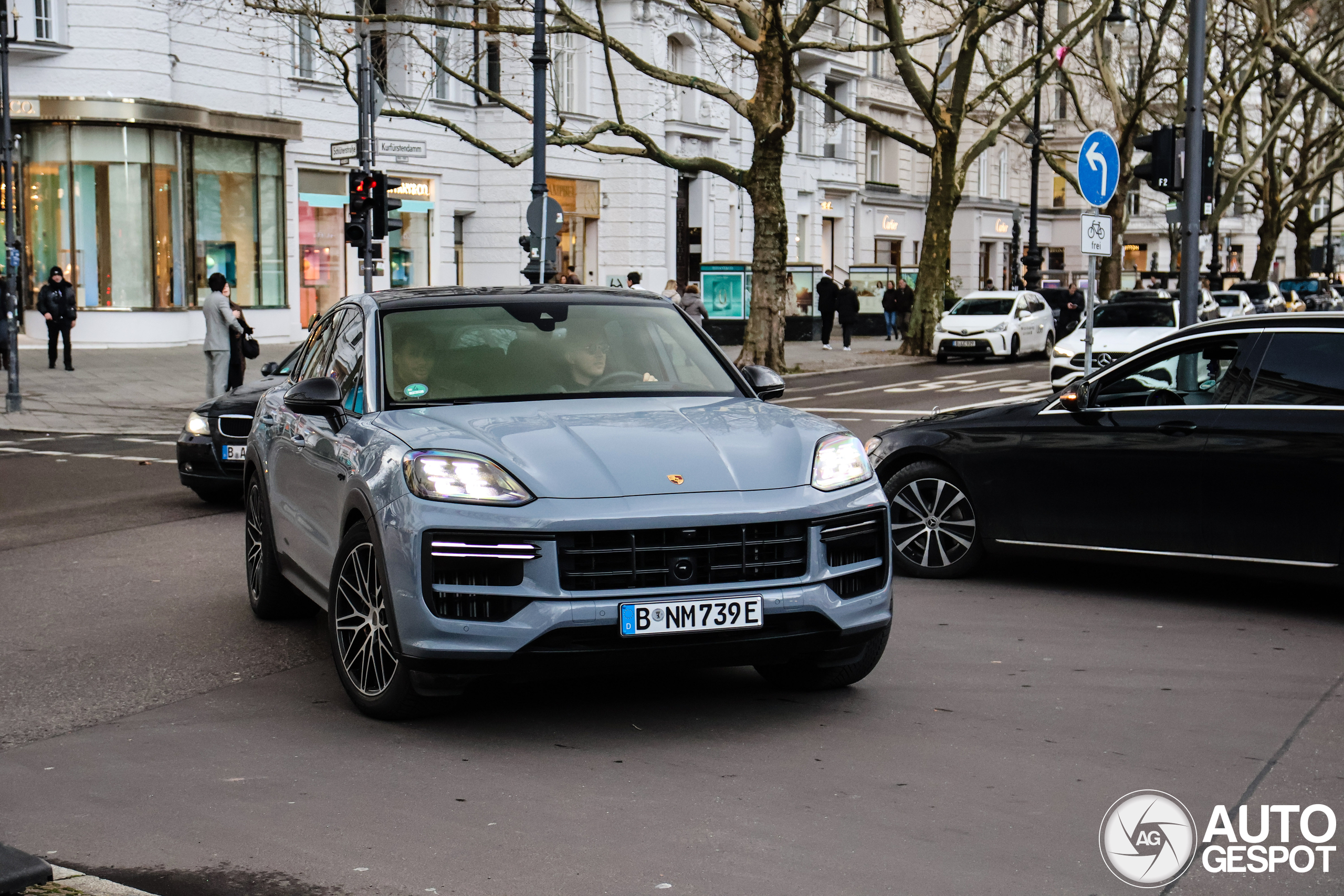 Porsche Cayenne Coupé Turbo E-Hybrid