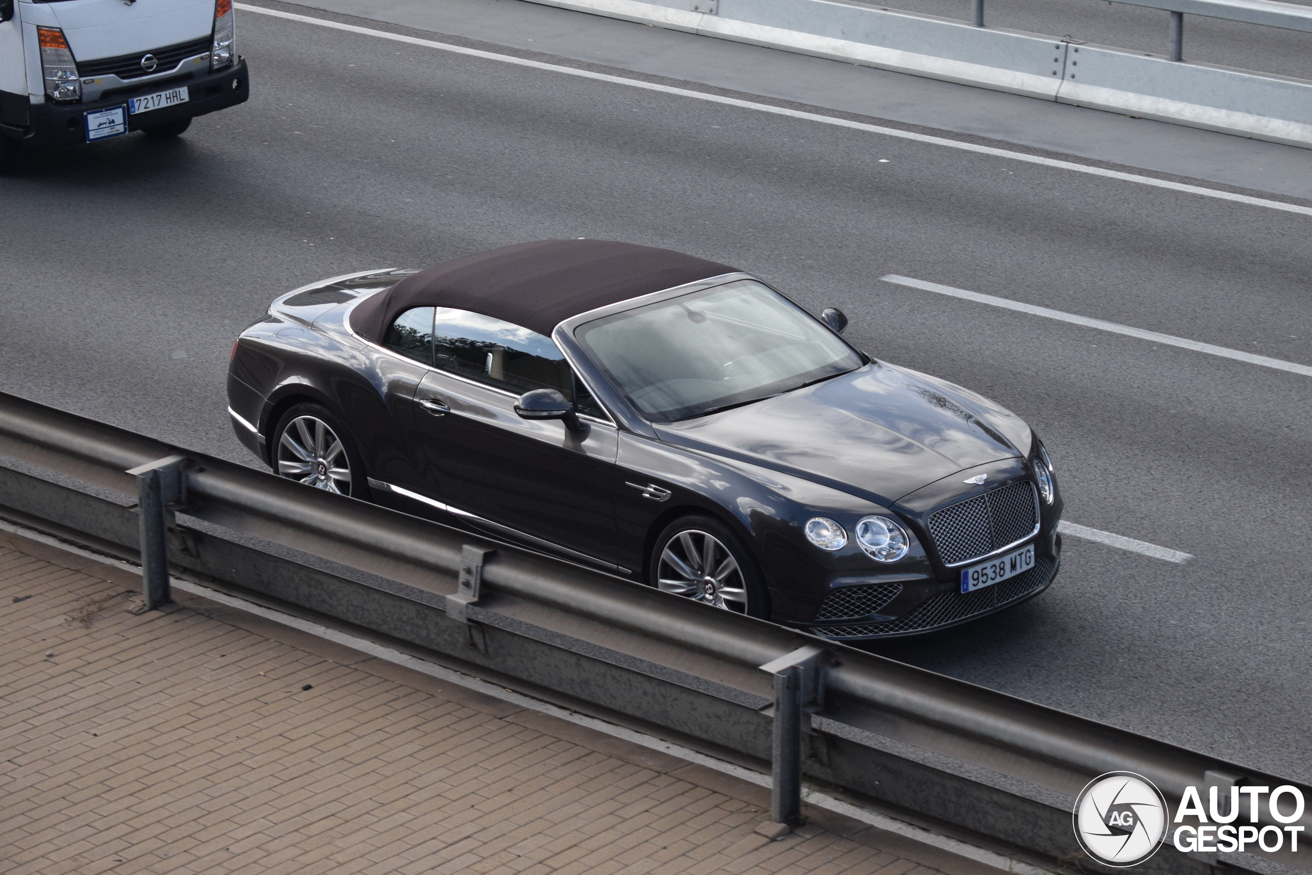 Bentley Continental GTC V8 2016