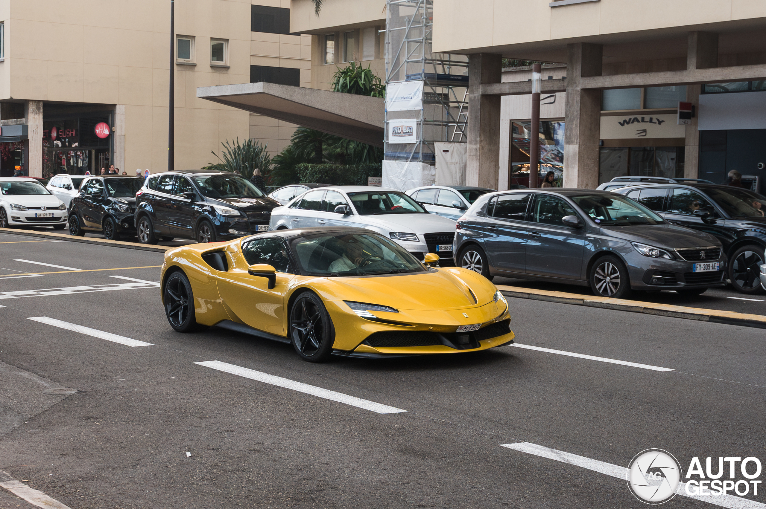 Ferrari SF90 Spider
