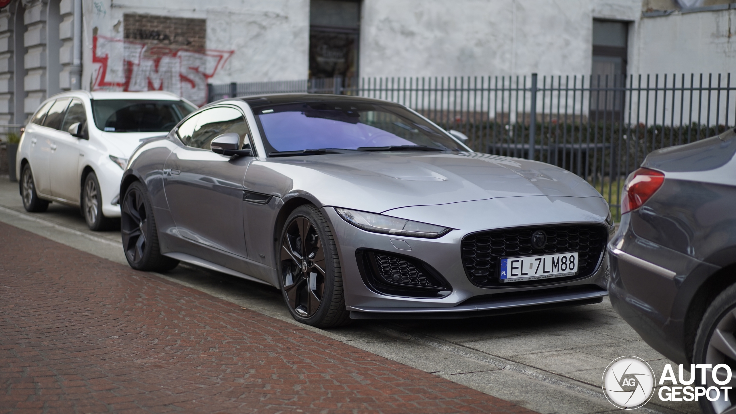 Jaguar F-TYPE R Coupé 2020