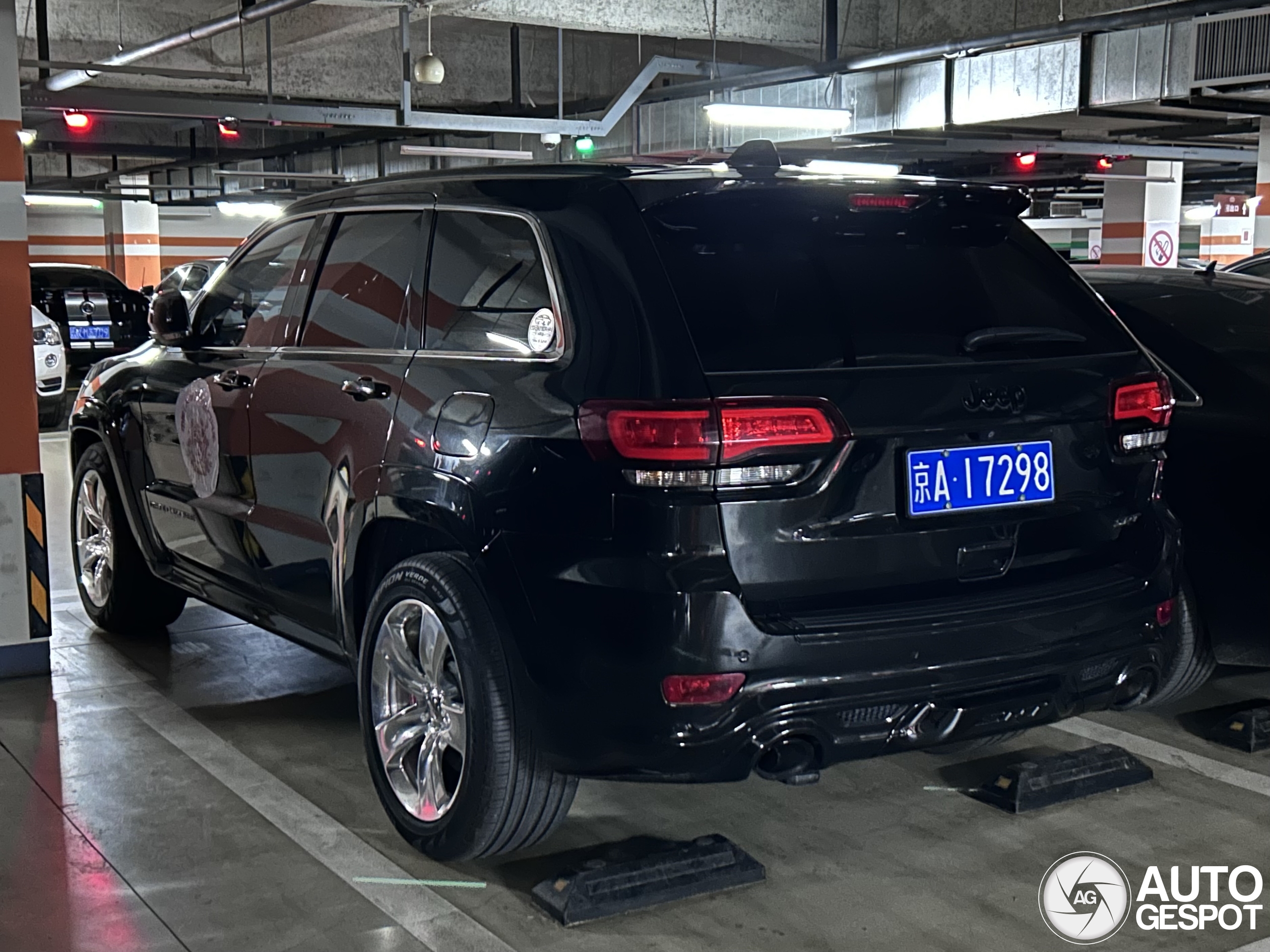 Jeep Grand Cherokee SRT 2013