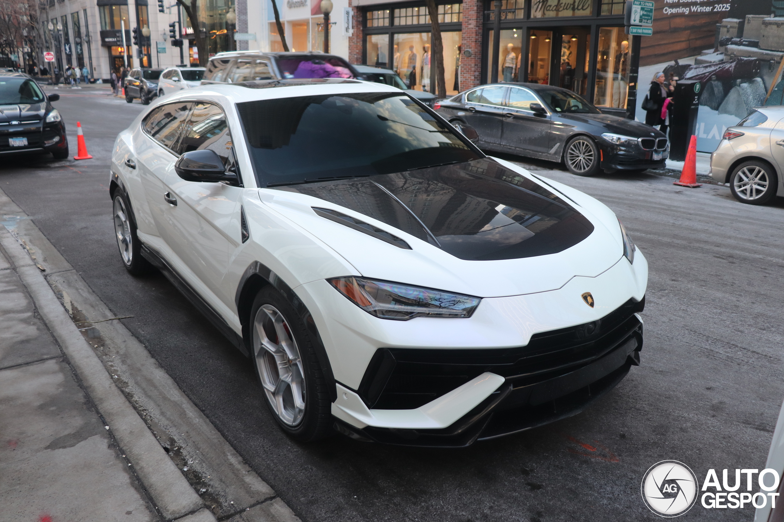 Lamborghini Urus Performante