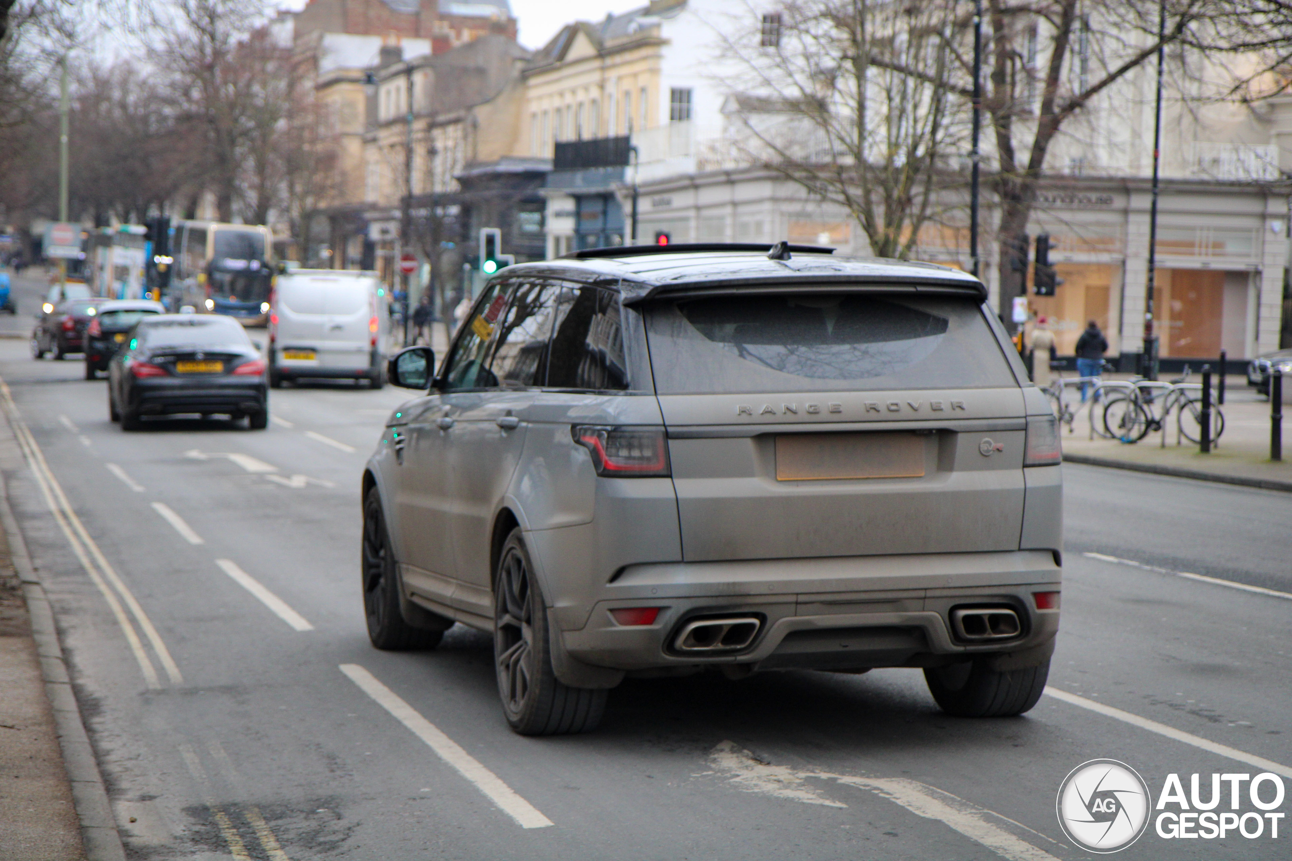 Land Rover Range Rover Sport SVR 2018