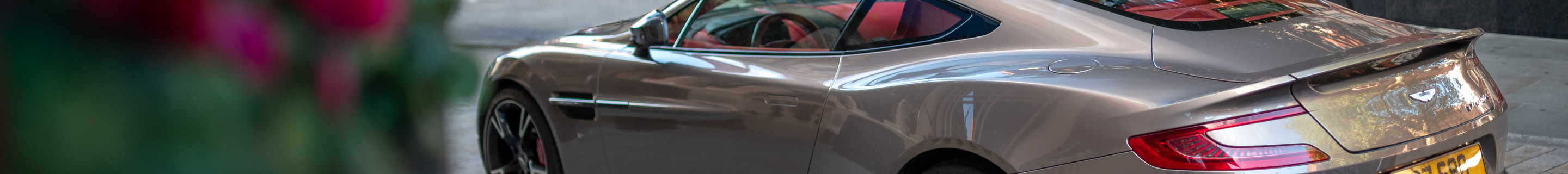 Aston Martin Vanquish S 2017 Ultimate Edition