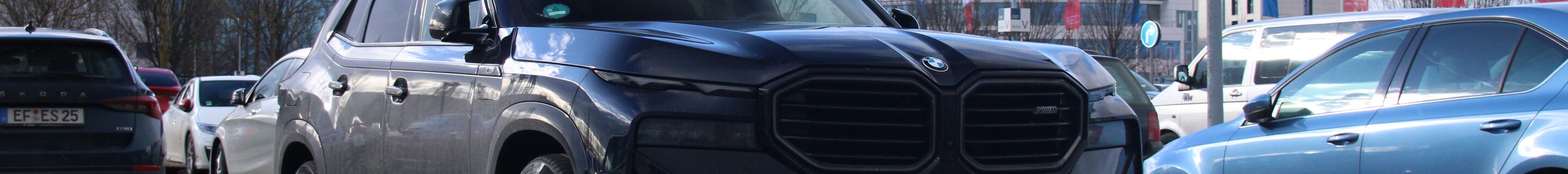 BMW XM G09