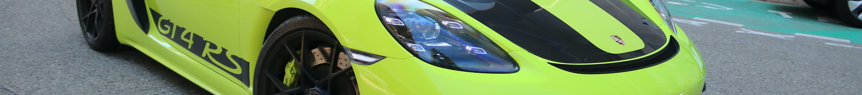 Porsche 718 Cayman GT4 RS Weissach Package