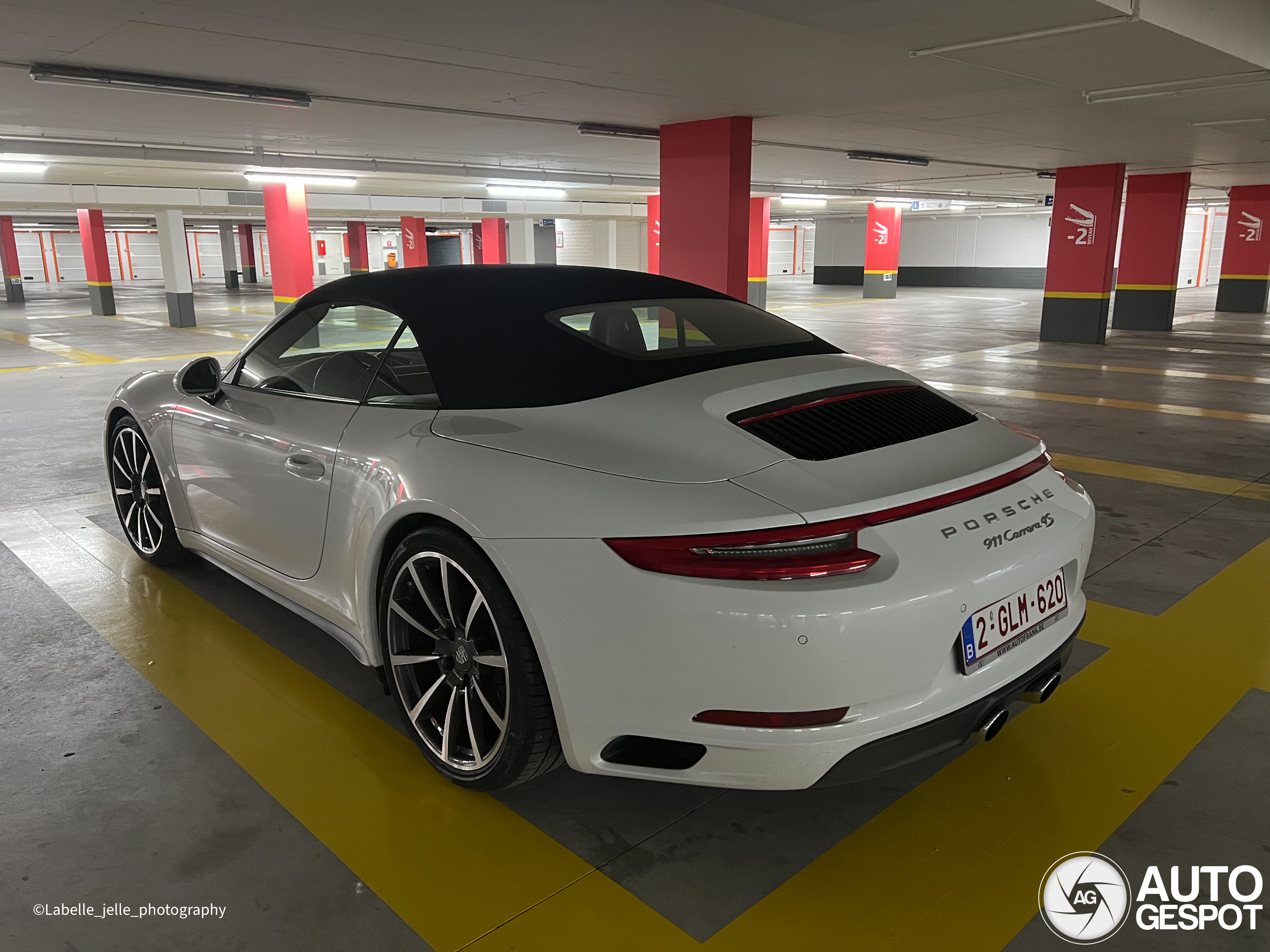 Porsche 991 Carrera 4S Cabriolet MkII
