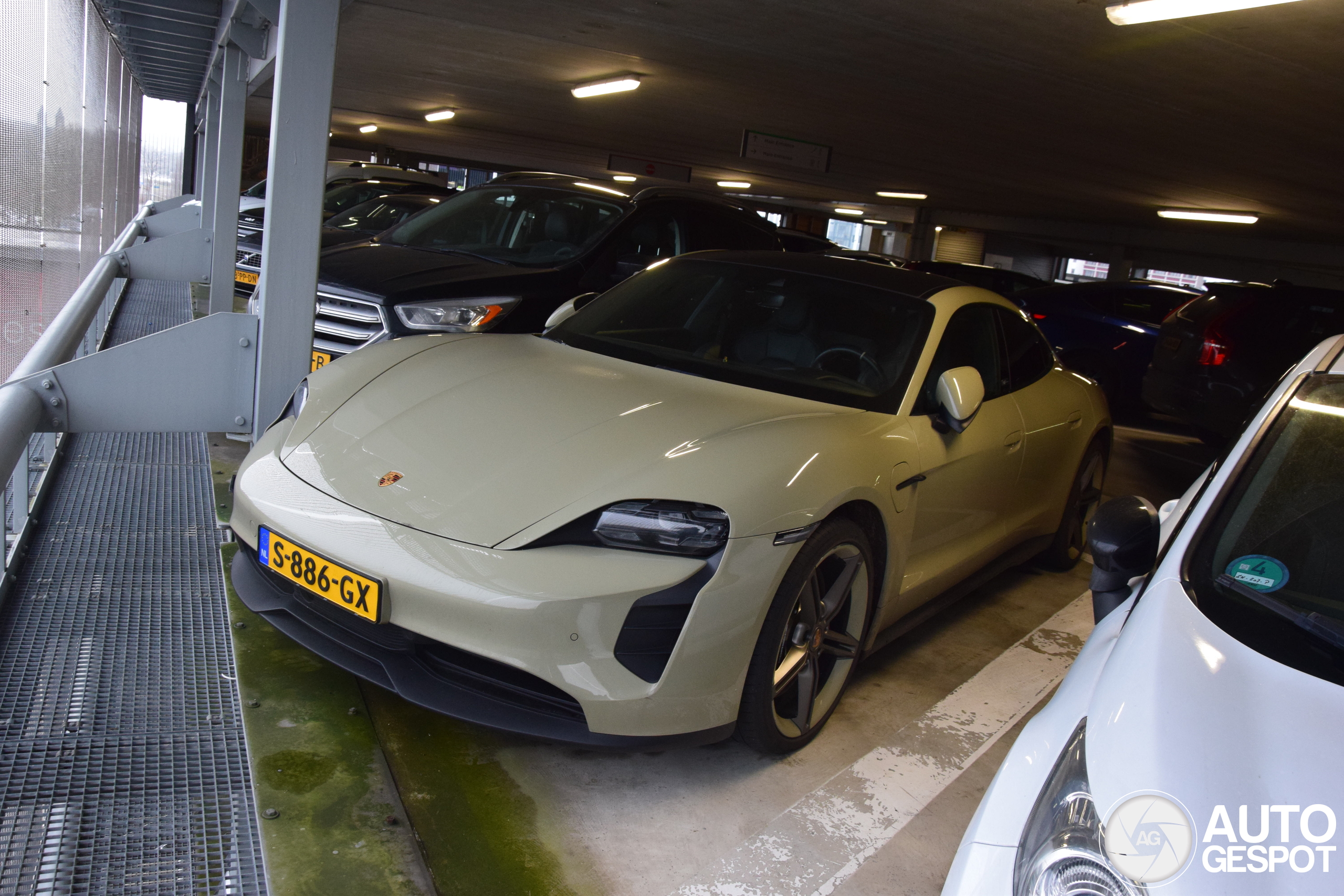 Porsche Taycan GTS Hockenheimring Edition