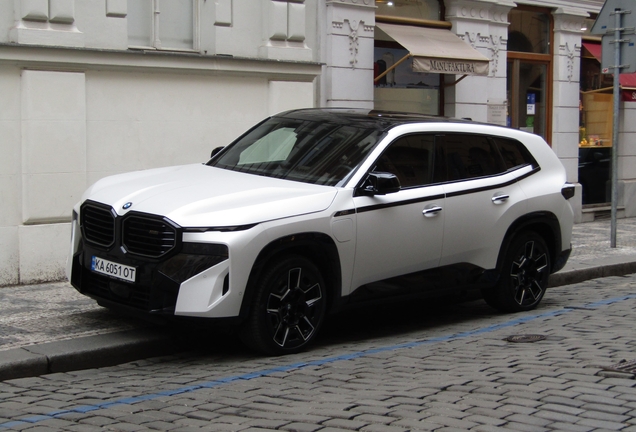 BMW XM G09