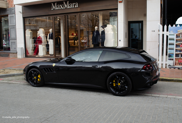 Ferrari GTC4Lusso T