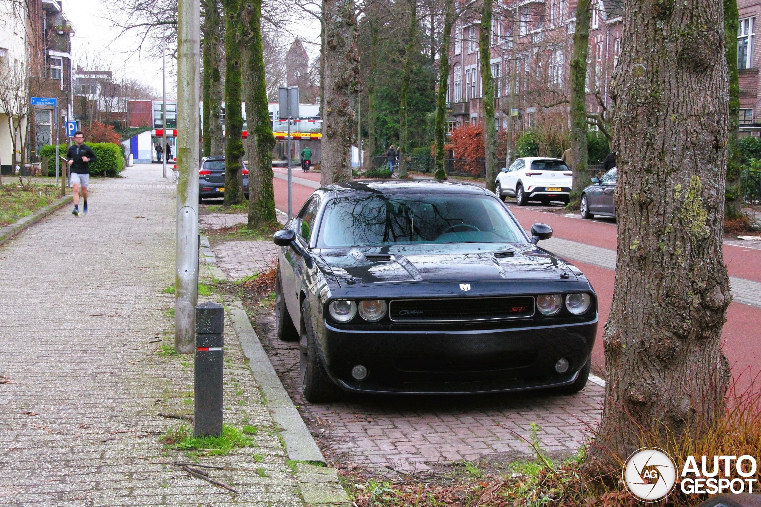 Dodge Challenger SRT-8