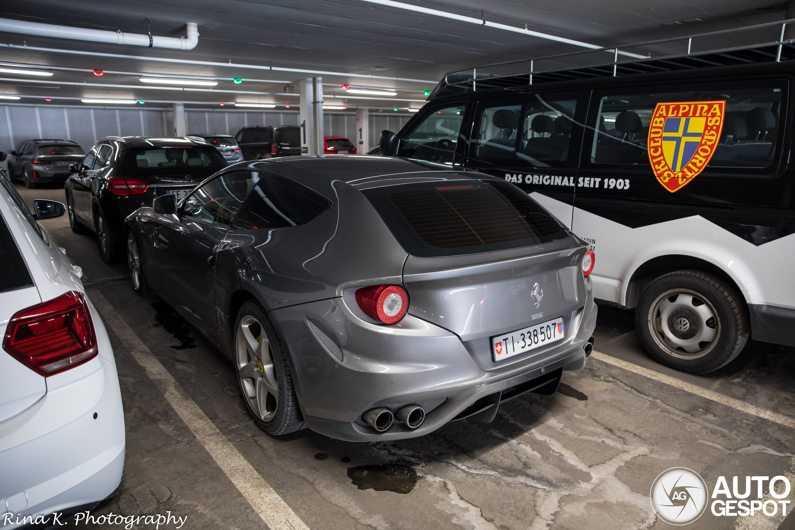 Ferrari FF