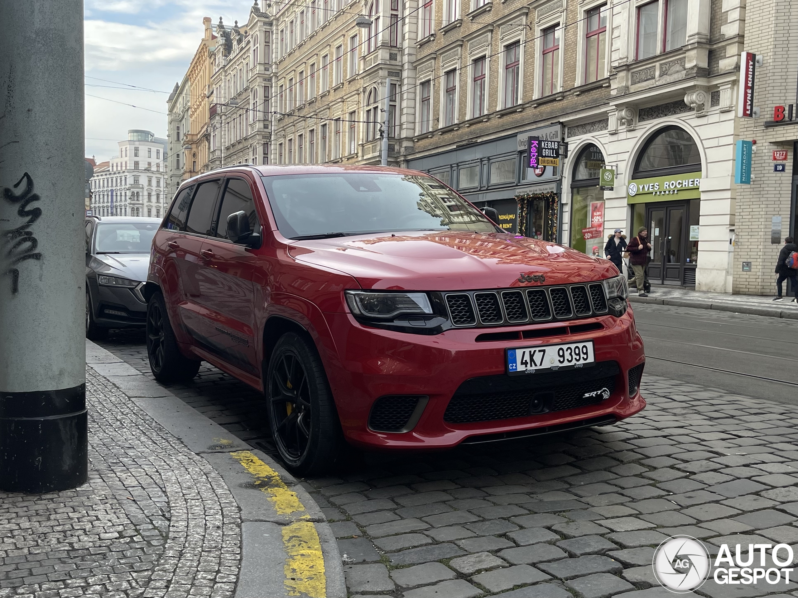 Jeep Grand Cherokee Trackhawk
