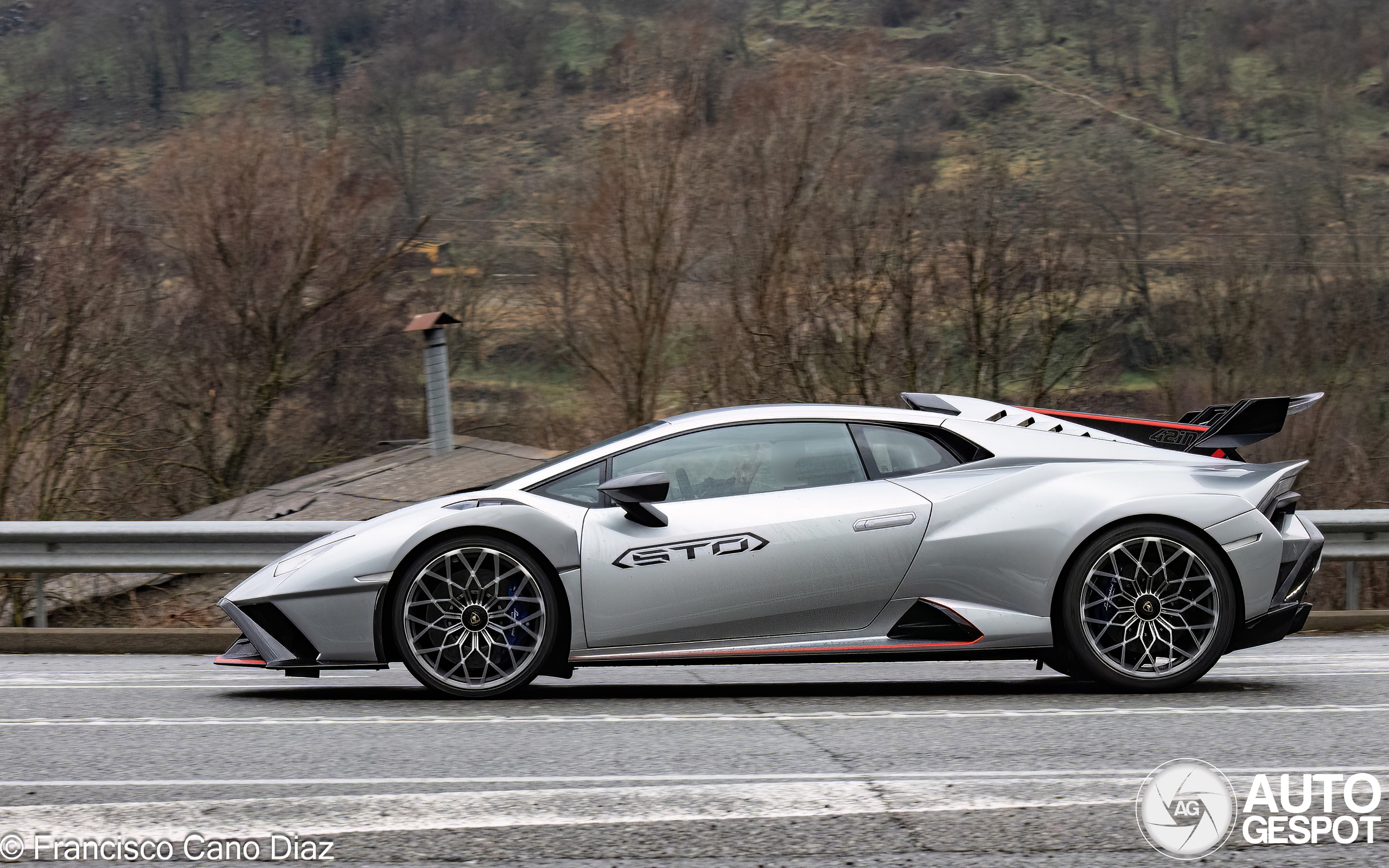 Lamborghini Huracán LP640-2 STO