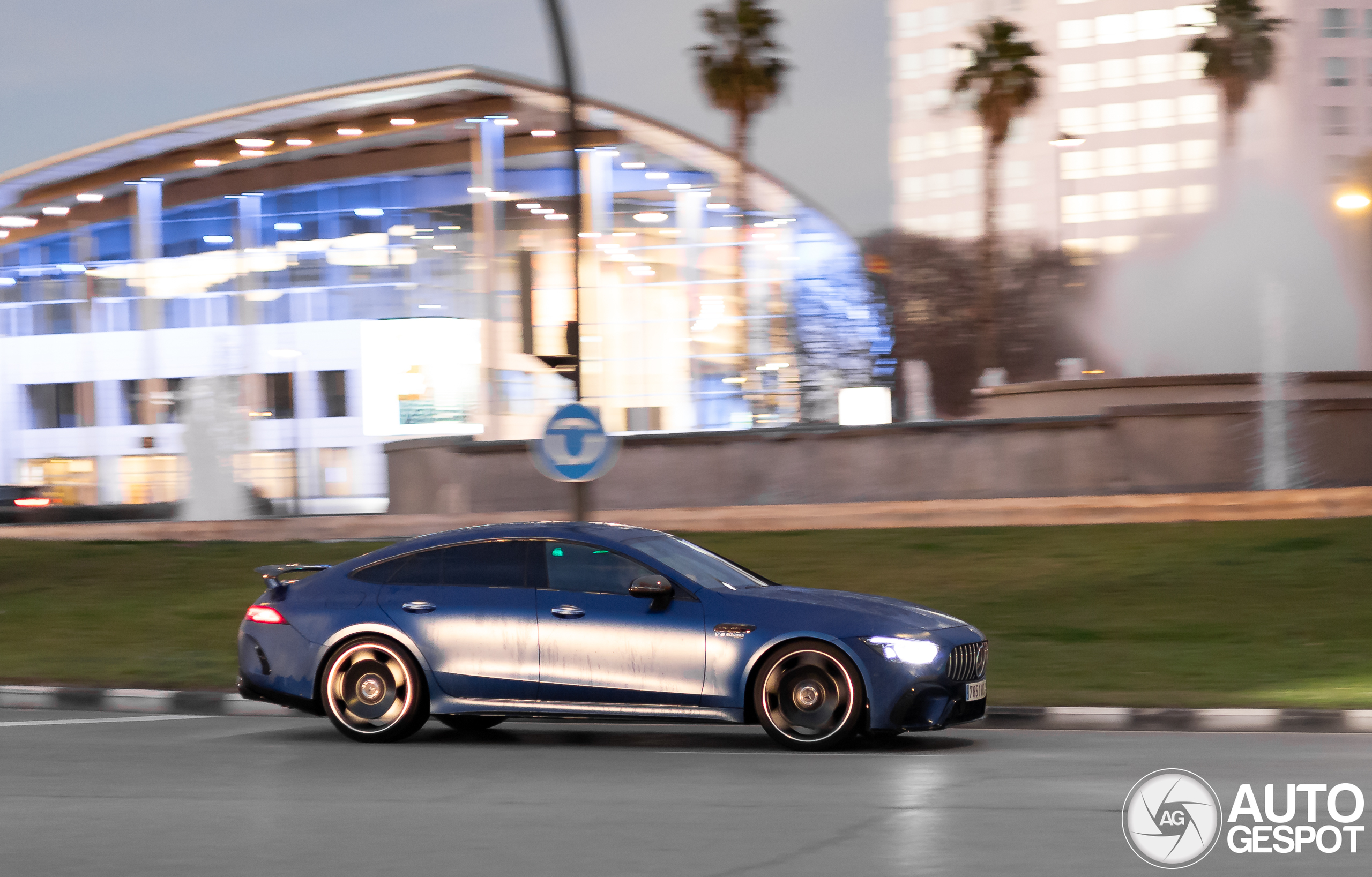 Mercedes-AMG GT 63 S X290