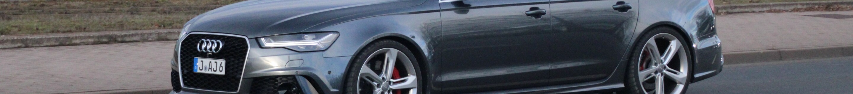 Audi RS6 Avant C7 2015