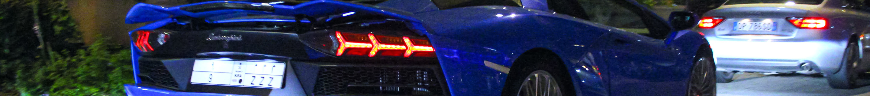 Lamborghini Aventador S LP740-4