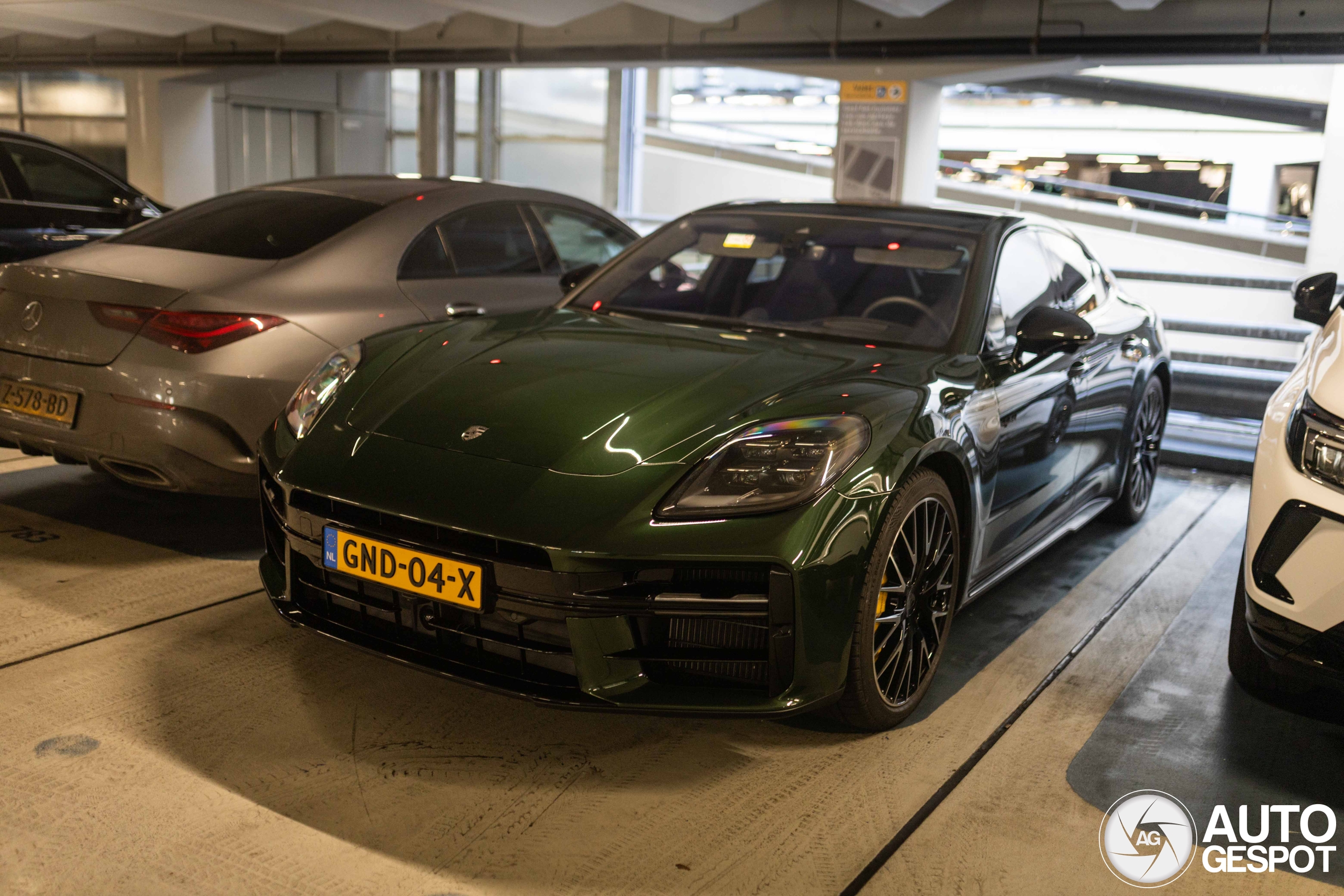 Porsche 972 Panamera Turbo S E-Hybrid